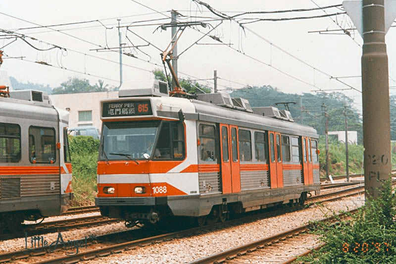 2026 年香港行山新手指南：10 條安全易行路線